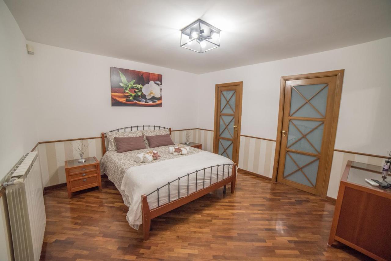 Casa Langellotti Appartement Napels Buitenkant foto